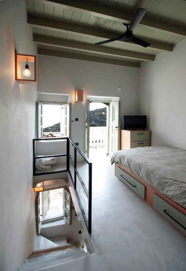 New Guesthouse In Emporios Emporeiós Exteriör bild